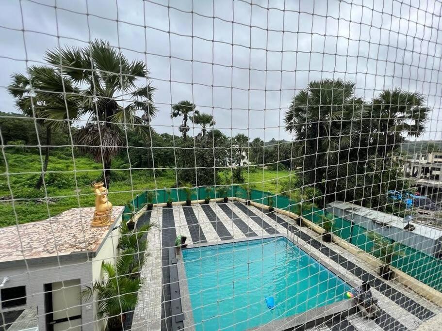 Stayhaven Aqua With Pvt Theatre & Pool Мумбай Екстериор снимка