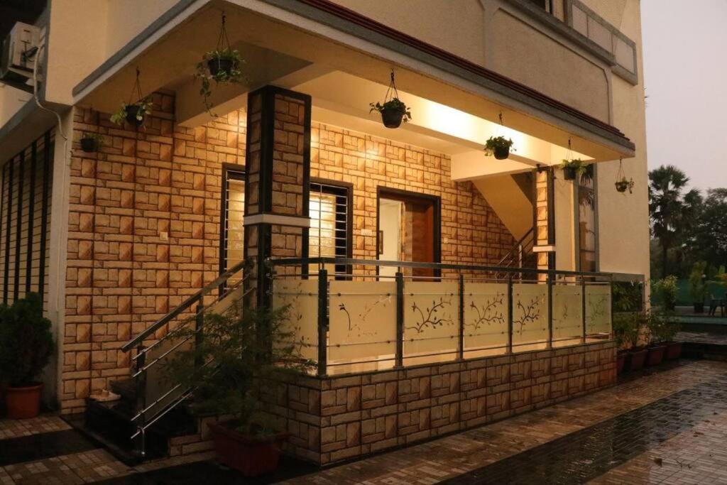Stayhaven Aqua With Pvt Theatre & Pool Мумбай Екстериор снимка