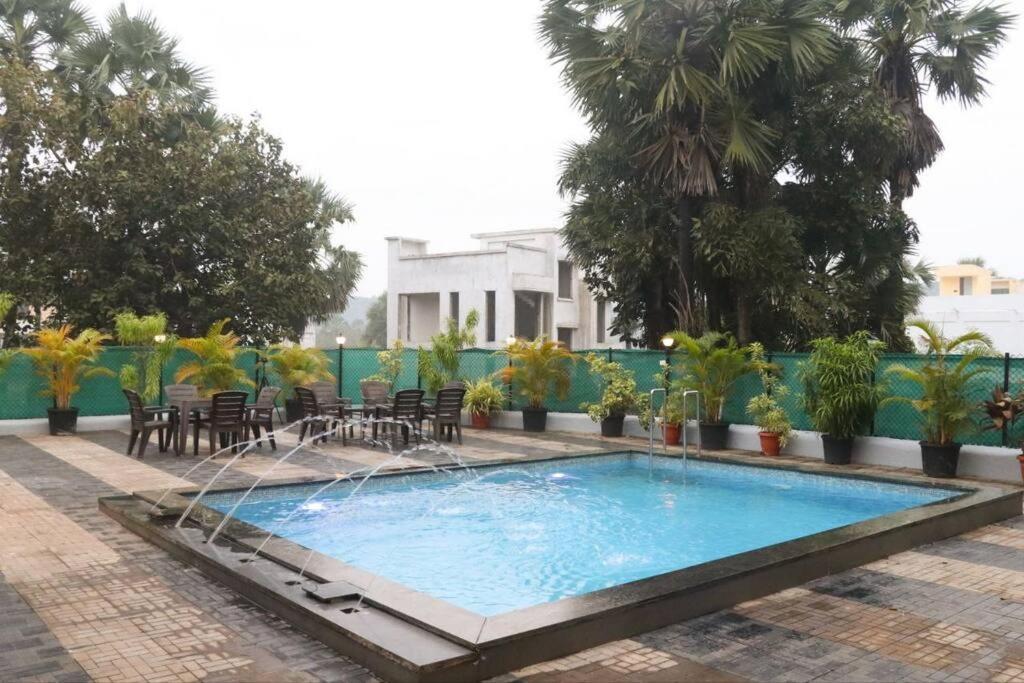 Stayhaven Aqua With Pvt Theatre & Pool Мумбай Екстериор снимка